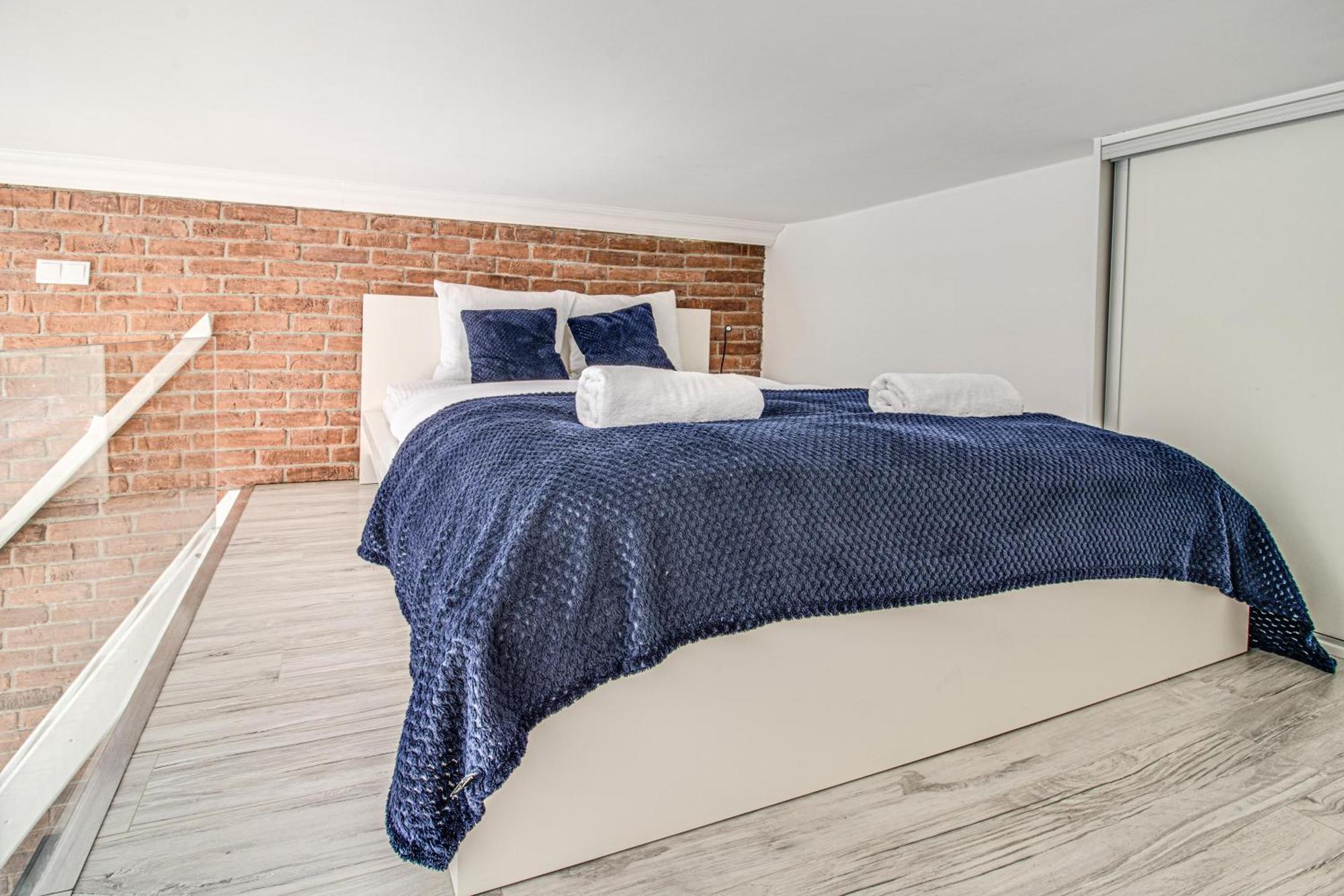 Rentplanet - Lokietka Apartment *